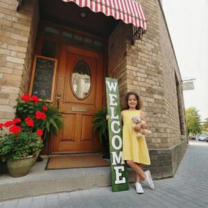 Dayanıklı Ahşap Welcome Karşılama Tabelası - Rustik Kapı Dekorasyonu - Görsel 1